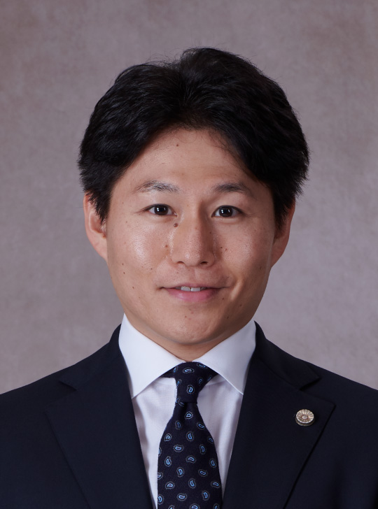 内田 順也